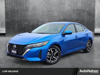 Used 2025 Nissan Sentra SV image 1