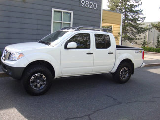 Used 2019 Nissan Frontier PRO-4X image 1