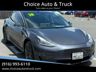 Used 2018 Tesla Model 3 Long Range image 1