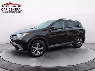 Used 2017 Toyota RAV4 XLE image 1