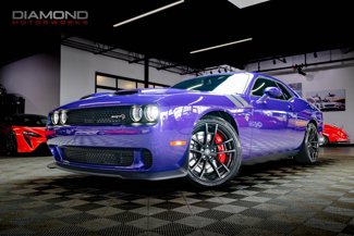 Used 2023 Dodge Challenger SRT Hellcat image 1