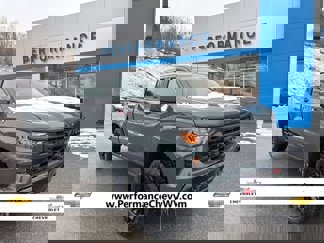 New 2025 Chevrolet Silverado 1500 Custom Trail Boss w/ LPO, Dark Essentials Package image 1