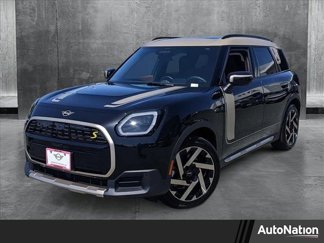 New 2025 MINI Cooper Countryman SE w/ Comfort Package Max image 1