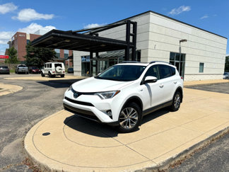 Used 2017 Toyota RAV4 XLE image 1