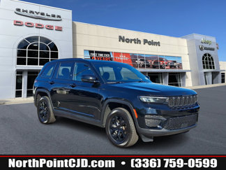 Certified 2024 Jeep Grand Cherokee Altitude image 1
