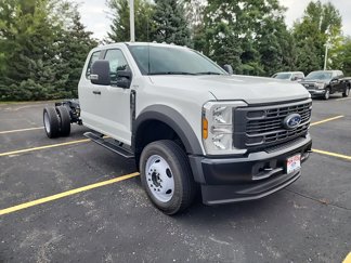 New 2024 Ford F450 XL image 1