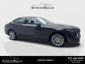 Used 2024 BMW 530i xDrive image 1