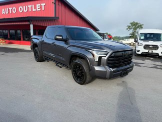 Used 2022 Toyota Tundra SR5 image 1
