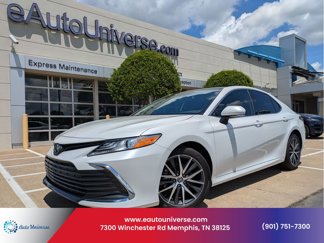 Used 2024 Toyota Camry XLE image 1