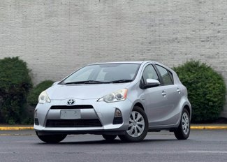 Used 2013 Toyota Prius C Two image 1
