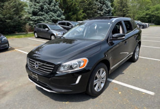 Used 2017 Volvo XC60 T5 Inscription w/ Preferred Option Package image 1