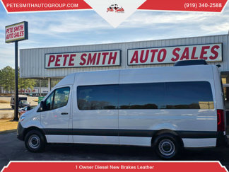 Used 2022 Mercedes-Benz Sprinter 2500 image 1