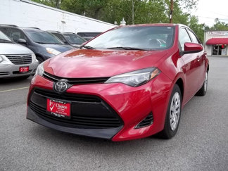 Used 2018 Toyota Corolla LE image 1
