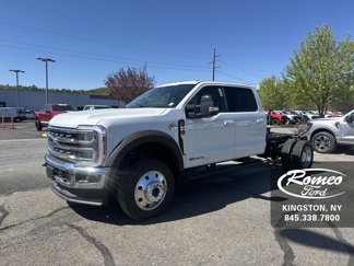 New 2025 Ford F450 Lariat image 1
