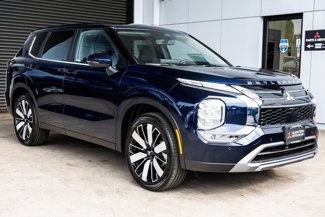 New 2025 Mitsubishi Outlander SE image 1
