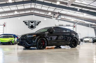 Used 2022 Lamborghini Urus image 1
