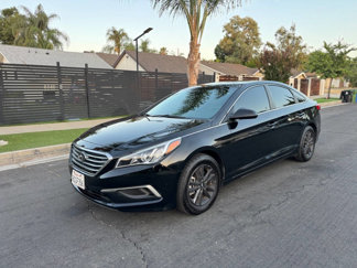 Used 2016 Hyundai Sonata SE image 1