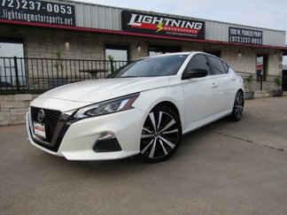 Used 2021 Nissan Altima 2.5 SR image 1