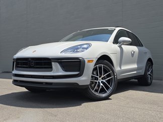 New 2025 Porsche Macan image 1