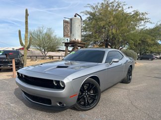 Used 2018 Dodge Challenger SXT w/ Blacktop Package image 1