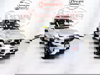 Used 2025 Volvo XC40 B5 Core image 1
