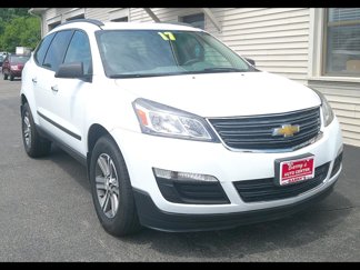 Used 2017 Chevrolet Traverse LS image 1