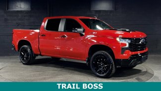 Used 2024 Chevrolet Silverado 1500 LT Trail Boss w/ Convenience Package II image 1