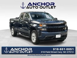 Used 2019 Chevrolet Silverado 1500 Custom w/ Trailering Package image 1