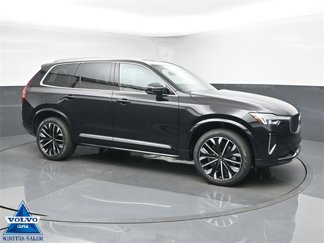 New 2026 Volvo XC90 B6 Core image 1