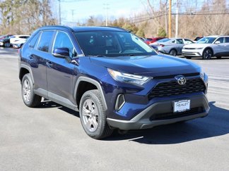 Used 2022 Toyota RAV4 XLE image 1