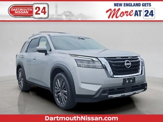 New 2025 Nissan Pathfinder SL w/ SL Premium Package image 1