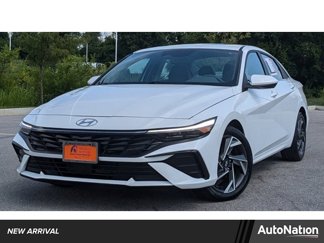 Used 2024 Hyundai Elantra SEL w/ Convenience Package image 1