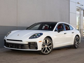 New 2025 Porsche Panamera 4 image 1