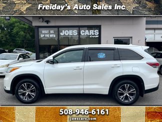 Used 2016 Toyota Highlander XLE image 1
