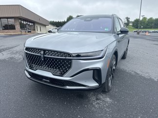 New 2025 Lincoln Nautilus Reserve w/ Jet Appearance Package image 1