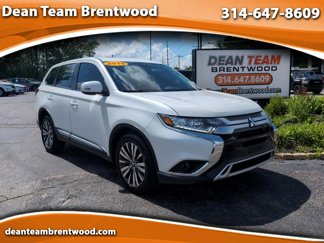 Used 2019 Mitsubishi Outlander SE image 1