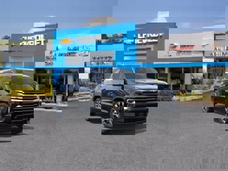 New 2025 Chevrolet Traverse LT w/ Sun and Wheel Package image 1
