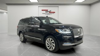 Used 2024 Lincoln Navigator Premiere image 1
