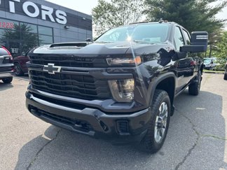 Used 2024 Chevrolet Silverado 2500 Custom w/ Custom Value Package image 1