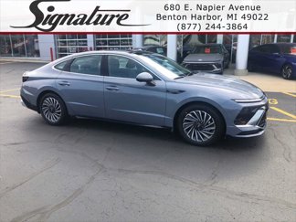 New 2025 Hyundai Sonata Limited image 1