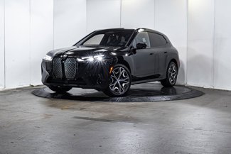 Used 2025 BMW iX xDrive50 image 1