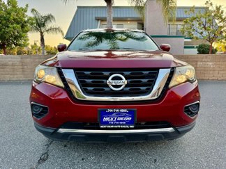 Used 2017 Nissan Pathfinder S image 1