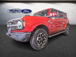 Used 2023 Ford Bronco Outer Banks image 1