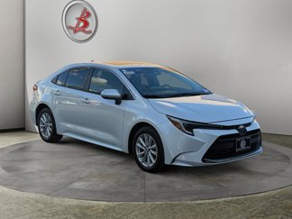 Used 2023 Toyota Corolla XLE image 1
