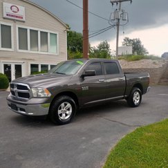 Used 2014 RAM 1500 Classic SLT image 1