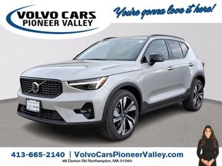 New 2025 Volvo XC40 B5 Ultra w/ Protection Package Premier image 1