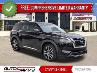 Used 2024 Nissan Pathfinder Platinum image 1