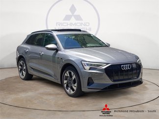 Used 2022 Audi e-tron Premium w/ Convenience Plus Package image 1