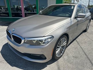 Used 2018 BMW 530i image 1