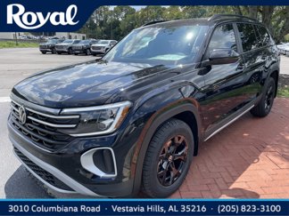 New 2026 Volkswagen Atlas Peak Edition image 1